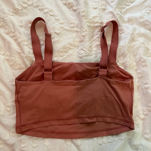 American Eagle Crop Top - Picture 2 of 2